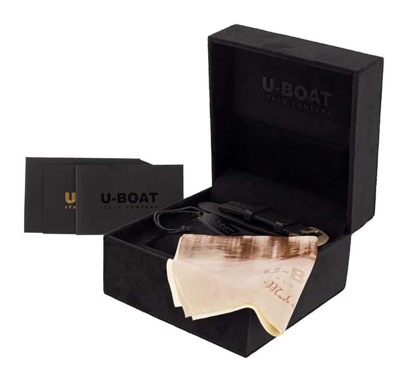 U-Boat Darkmoon 8467